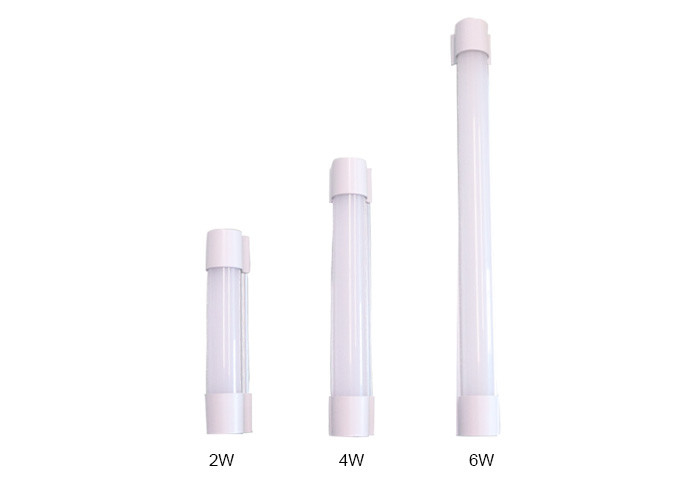 Luz de emergência 6500K portátil impermeável 6W IP65 Attahced nos materiais do ferro facilmente
